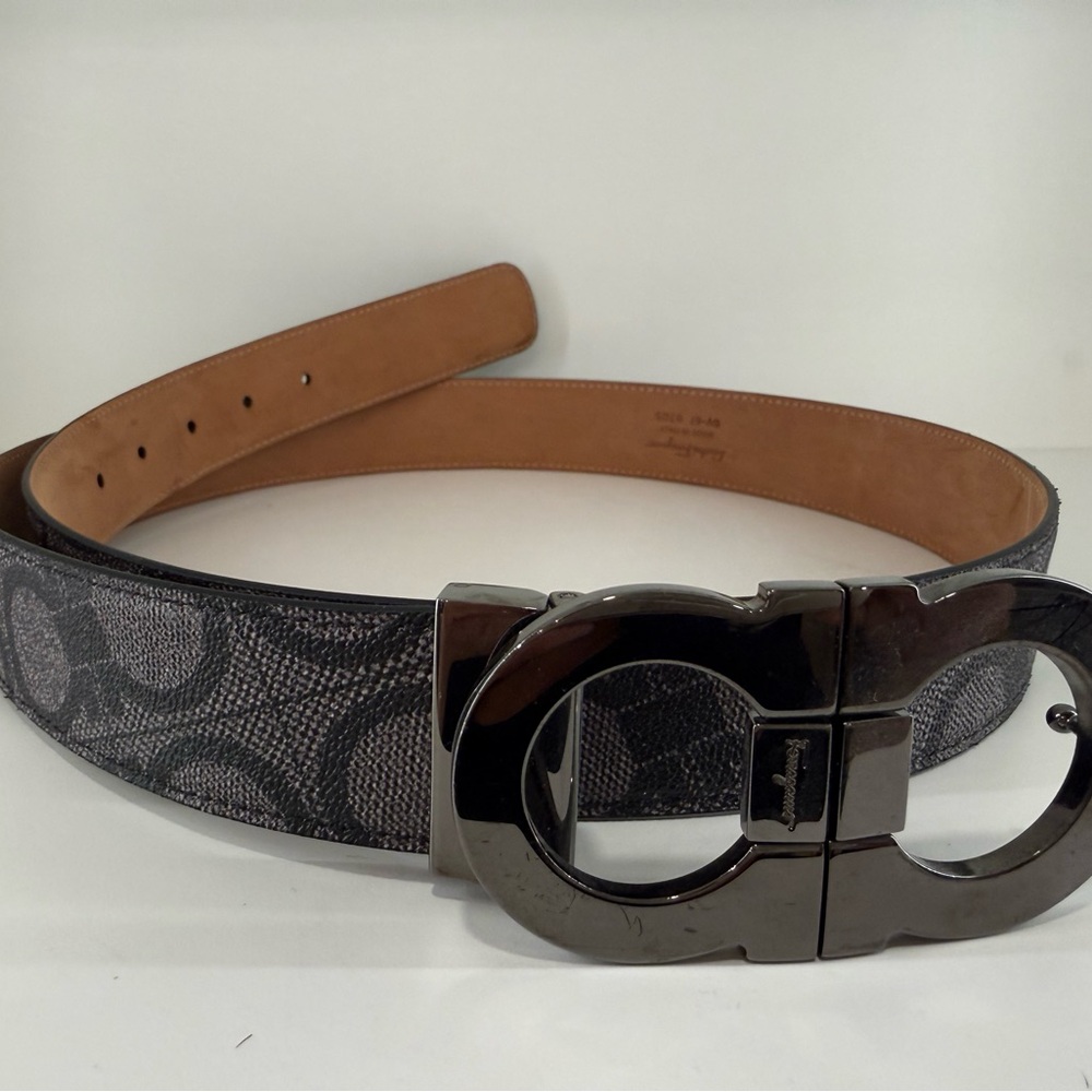 Salvatore Ferragamo Brown Canvas Signature Gancini Belt with Gunmetal Buckle - Picture 3 of 5